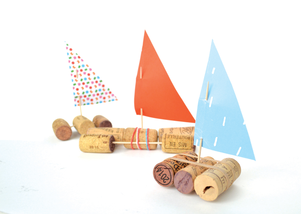 How to make a cork sail boat 